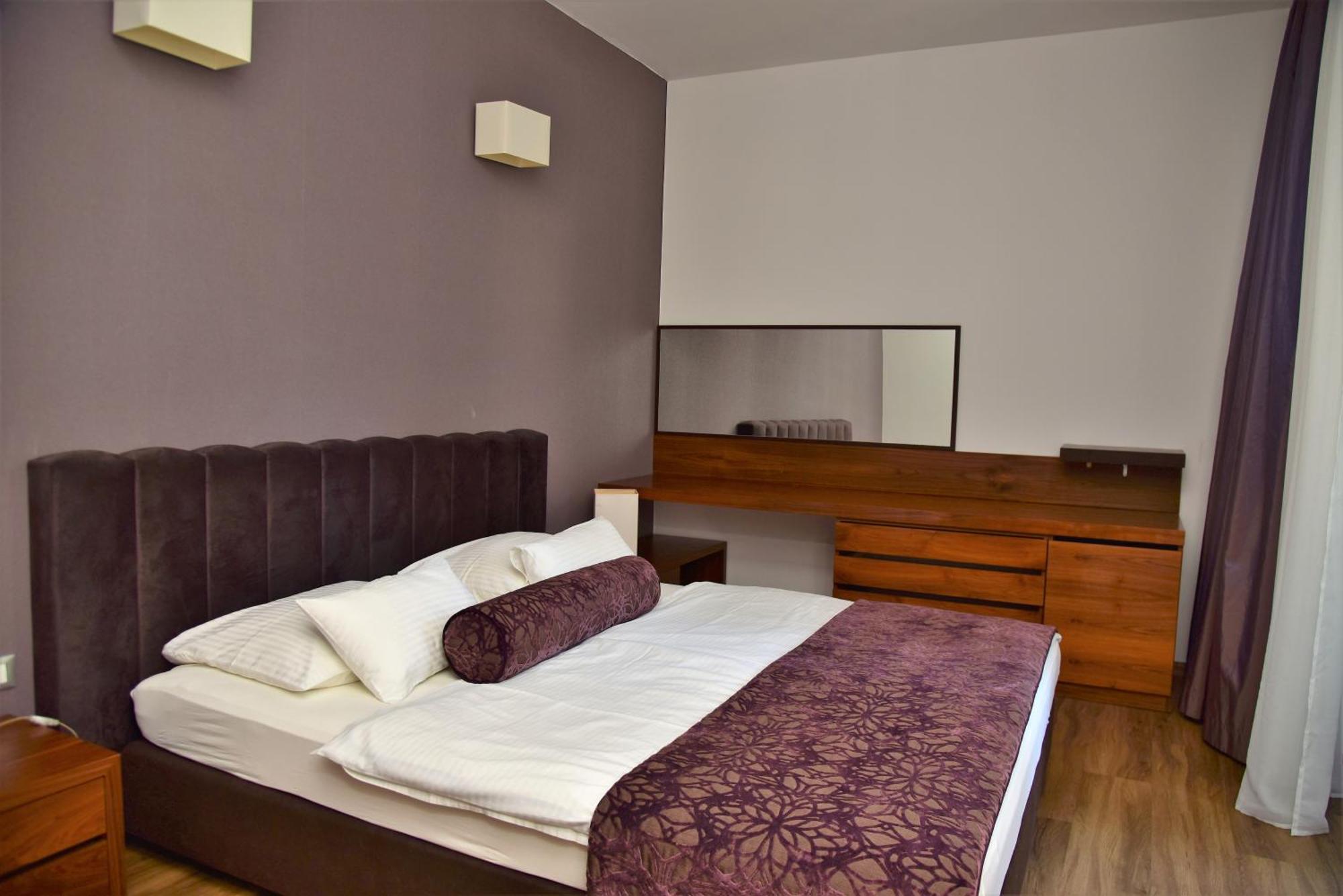 Hotel Lipa Постира Экстерьер фото